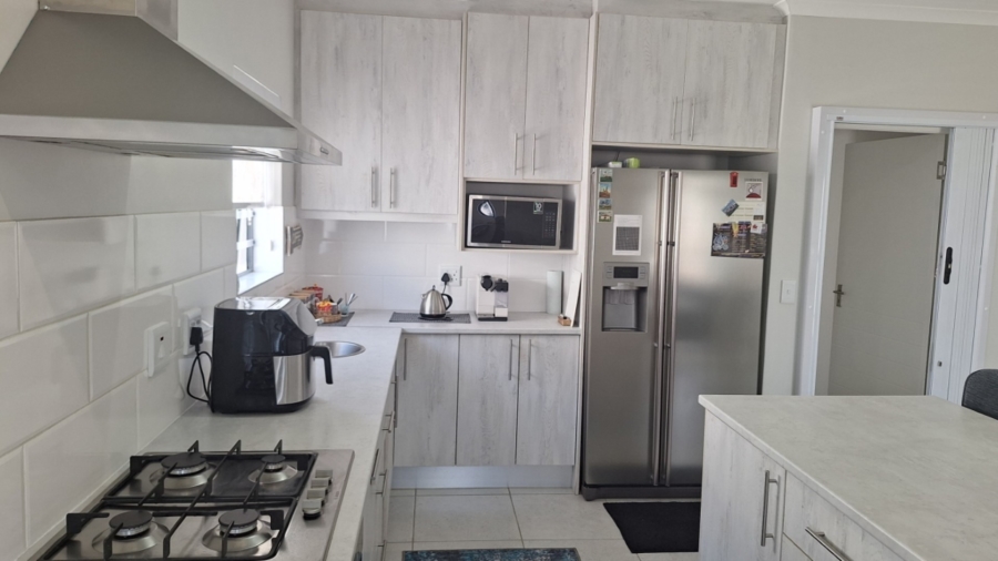 3 Bedroom Property for Sale in Atlantic Sands Private Estate Western Cape